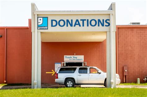 donate a car to goodwill|charities that accept cars as donations.